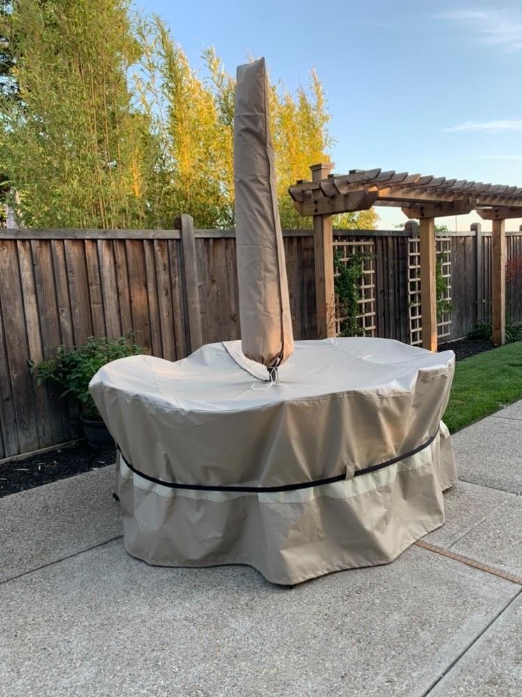 Example-Round-Table-and-Chair-Cover-w-Mesh-and-Buckle-Strap