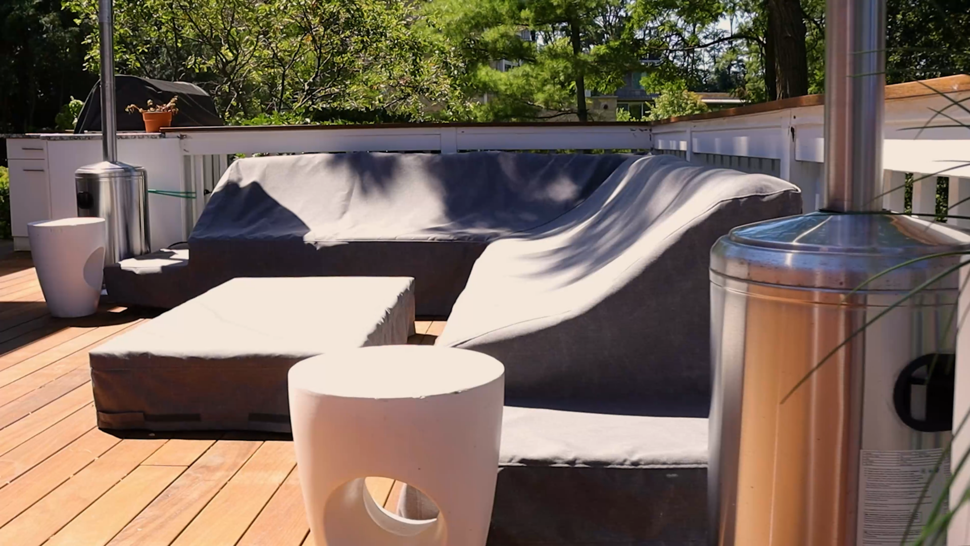 L-Shaped-Sectional-with-End-Tables-Cover-1920x1080